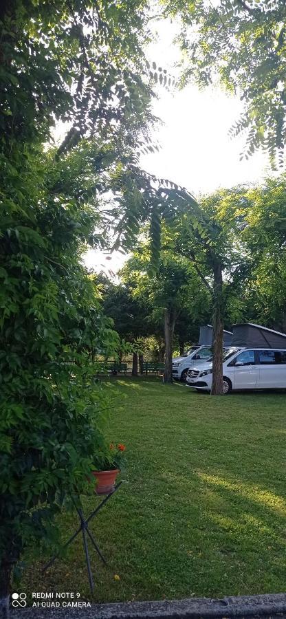 Parco Vacanze Bracchetto Vetta Hotel Carrodano Inferiore Luaran gambar