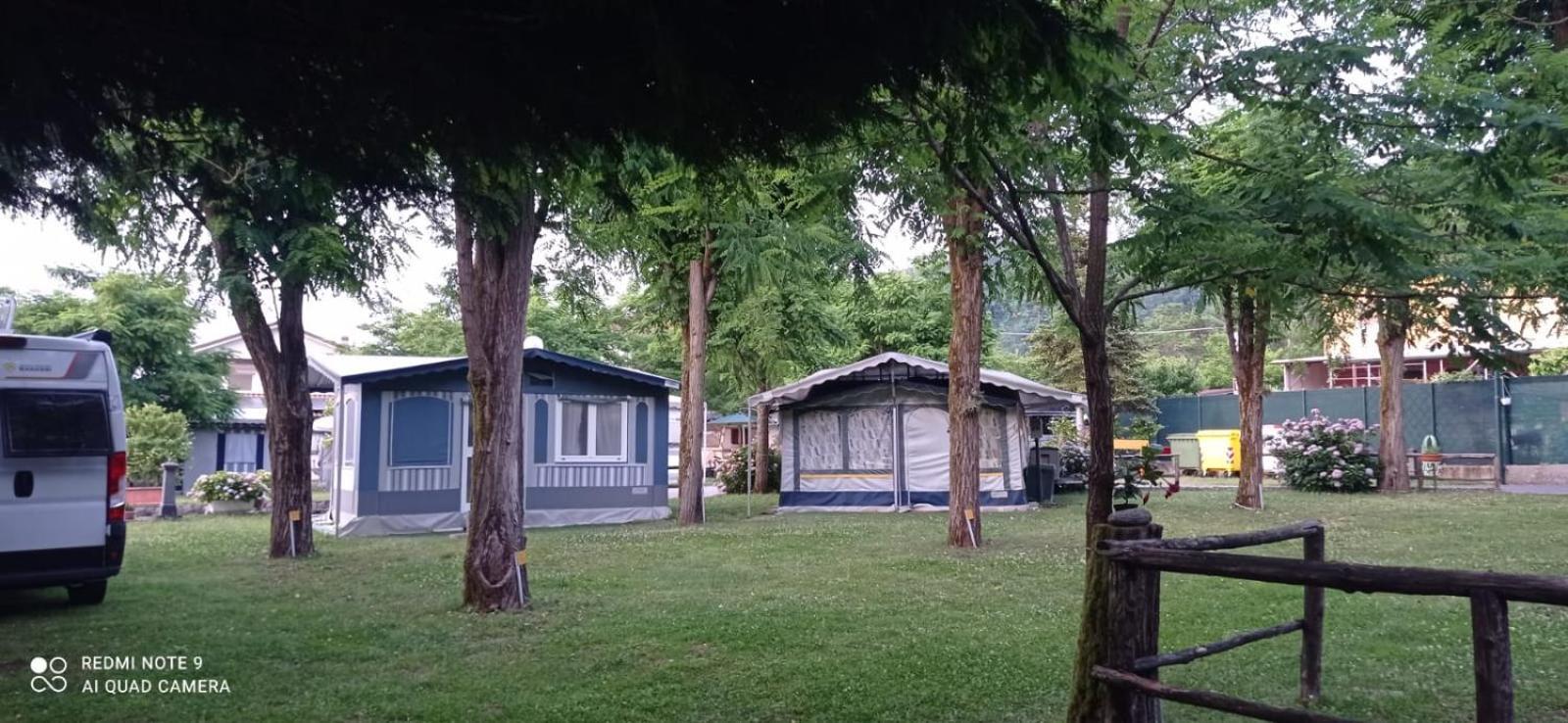 Parco Vacanze Bracchetto Vetta Hotel Carrodano Inferiore Bilik gambar