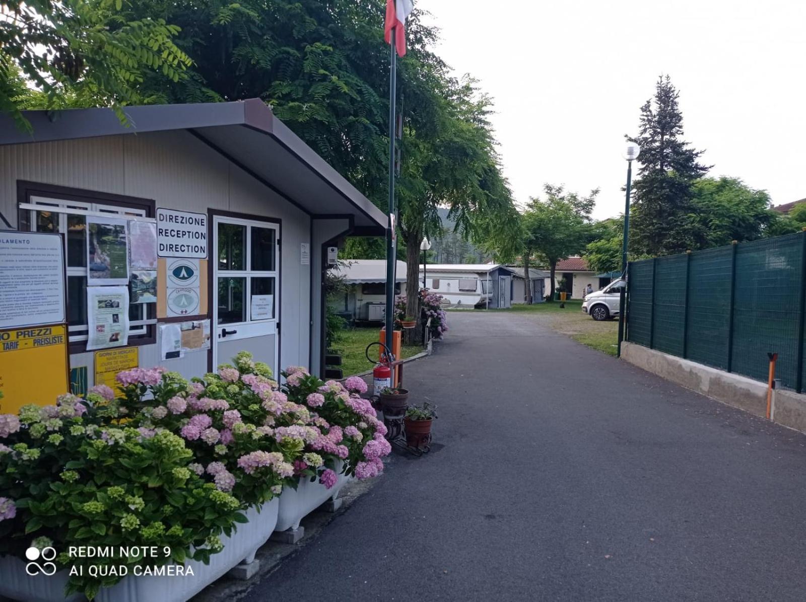 Parco Vacanze Bracchetto Vetta Hotel Carrodano Inferiore Luaran gambar